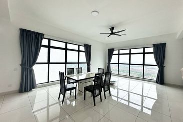 Sky Loft Premium Suites, Bukit Indah