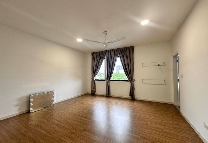 Sunway Citrine Lakehomes