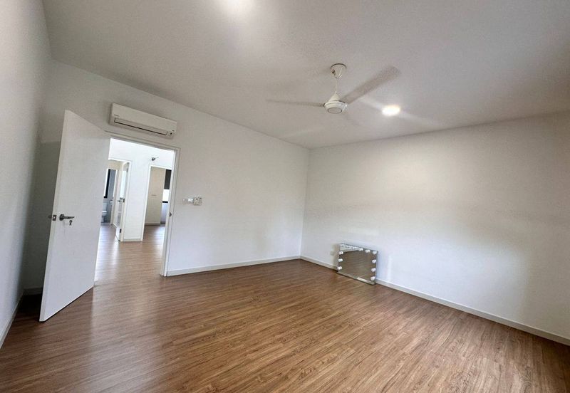 Sunway Citrine Lakehomes