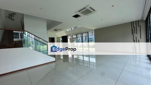 Senibong Grandeur 3 Storey Bungalow For Sale, Johor, Masai
