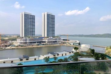 Puteri Cove Residences