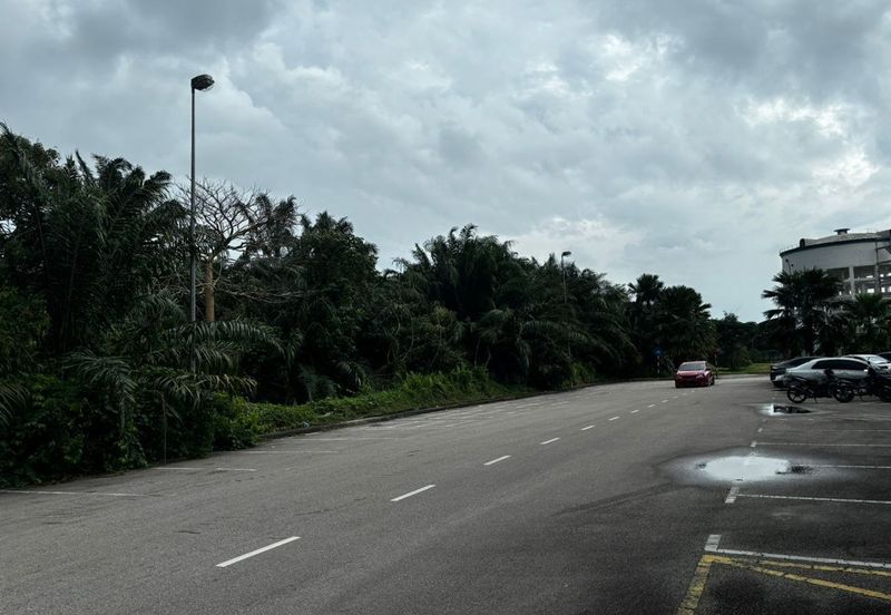 Jalan Gelang Patah