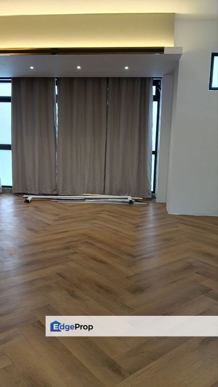 Taman Mutiara Rini 3 Storey Cluster House For Sale, Johor, Skudai