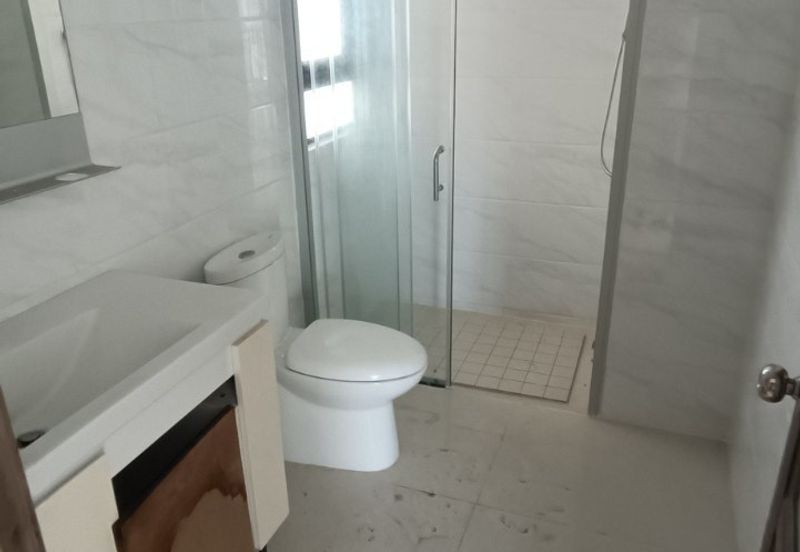 Starview Bay @ Forest City