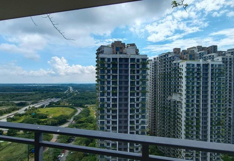 Regalia Park @ Forest City