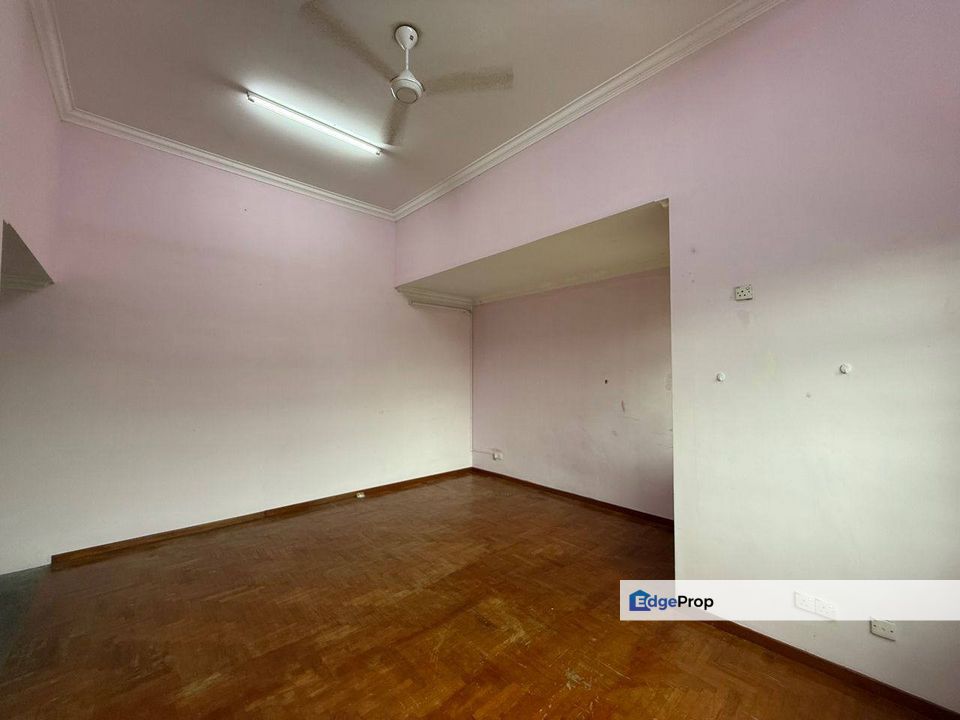 Taman Gaya Double Storey Terrace For Sale, Johor, Ulu Tiram