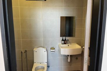 Twin Tower Residence