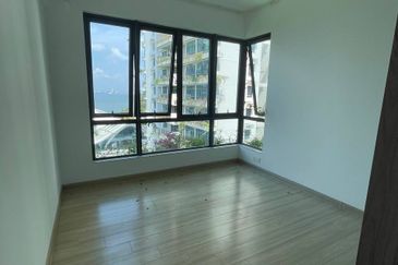 Cerulean Bay @ Forest City