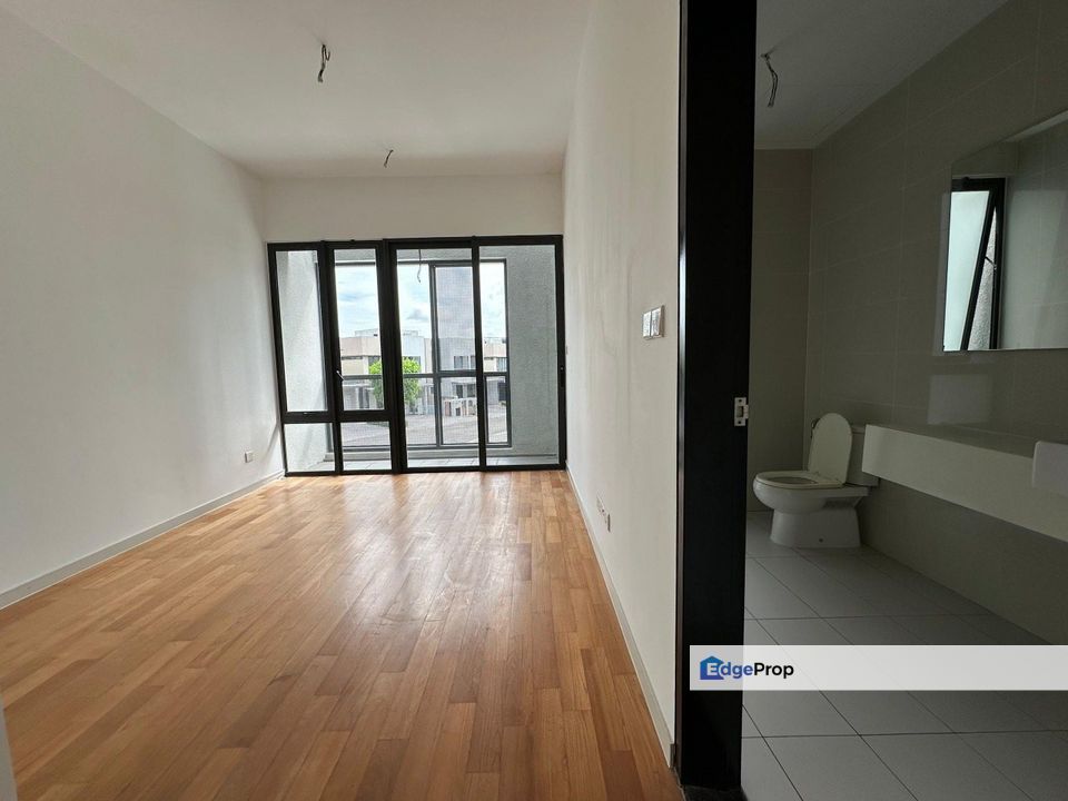 Sunway - Emerald Residences 3 Storey Semi-D Corner lot For Sale, Johor, Nusajaya