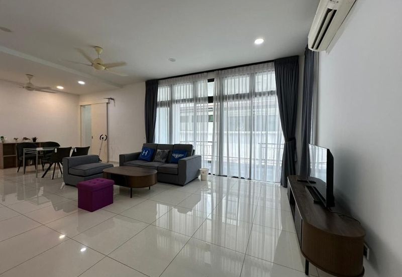 Featherstone @Eco Botanic