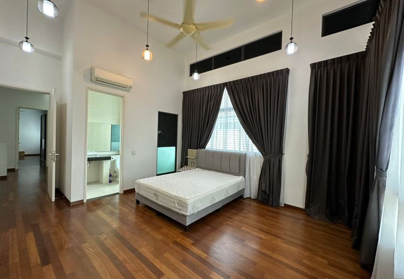 Featherstone @Eco Botanic