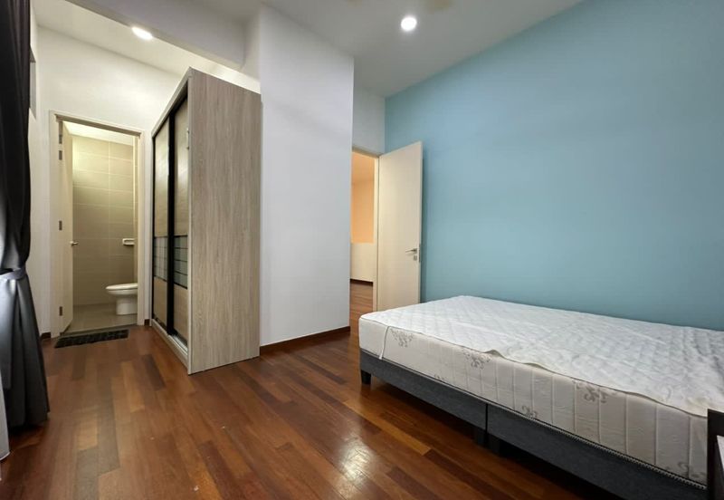 Featherstone @Eco Botanic