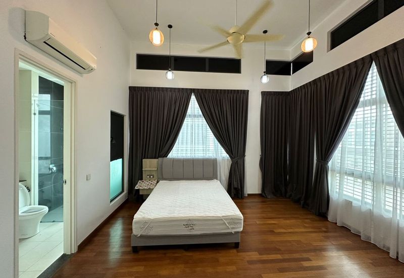 Featherstone @Eco Botanic