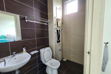 Bina Park Bandar Seri Alam