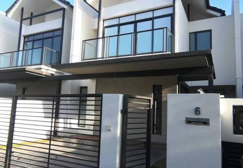 Avira Garden Terraces @ Medini