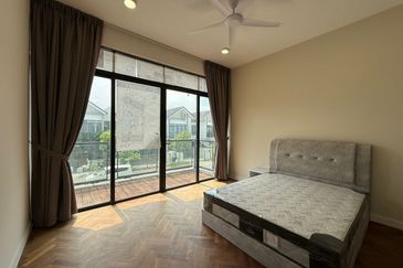 Avira Garden Terraces @ Medini