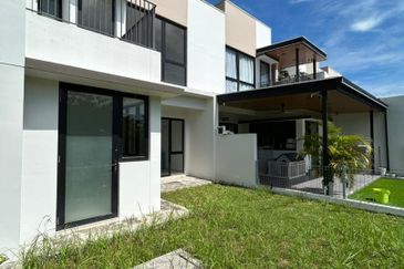 Sunway Citrine Lakehomes