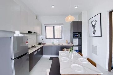 Bay Laurel @ Country Garden Danga Bay