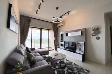 Bay Laurel @ Country Garden Danga Bay