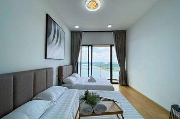 Bay Laurel @ Country Garden Danga Bay