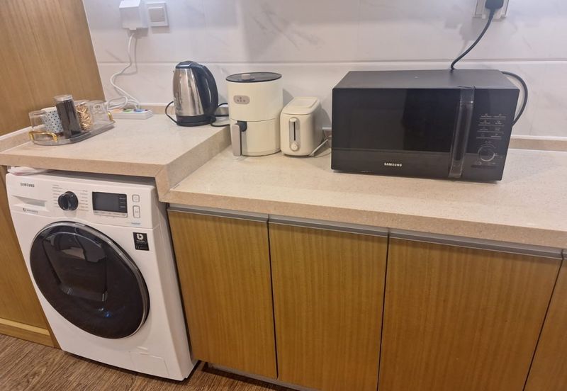 Carnelian Tower Forest City