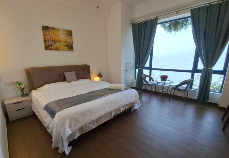 Carnelian Tower Forest City