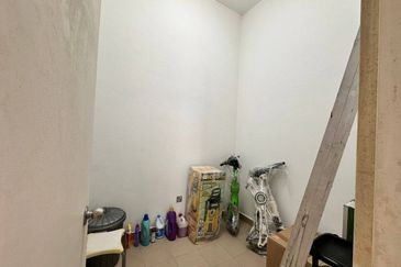 The Canal Garden South, Horizon Hills