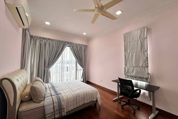 The Canal Garden South, Horizon Hills