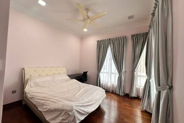 The Canal Garden South, Horizon Hills