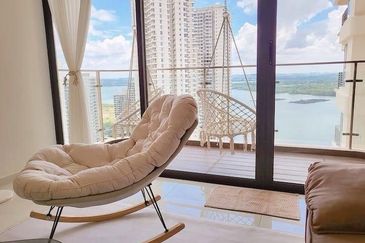 Royal Strand @ Country Garden Danga Bay