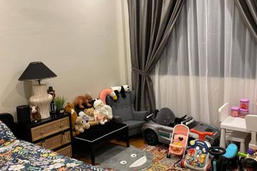 Taman Laguna Heights