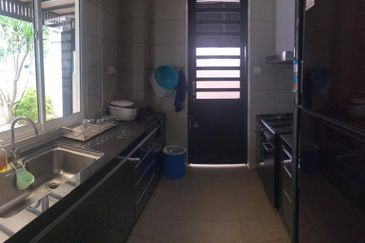 Isola Villa @ Senibong Cove