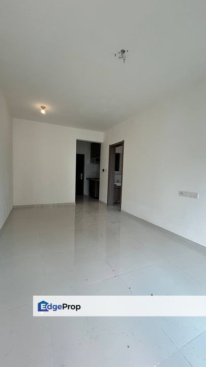  Starview Bay Forest City @ High floor Unit For Sale, Johor, 