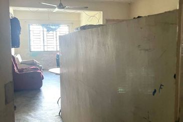 Pangsapuri Sri Ilham, Bandar Baru Seri Alam