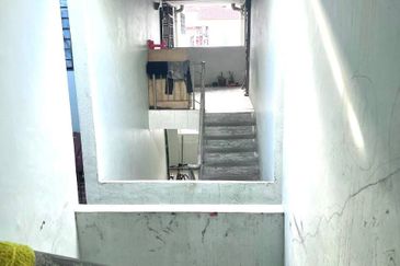 Pangsapuri Sri Ilham, Bandar Baru Seri Alam