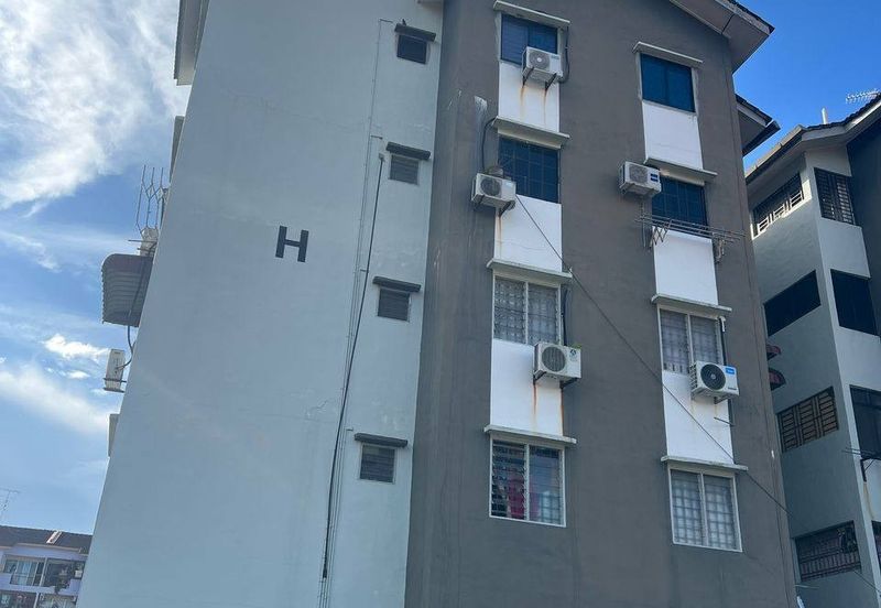 Pangsapuri Sri Ilham, Bandar Baru Seri Alam