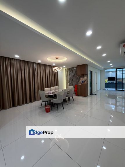  Taman Sutera Utama 2.5 Storey Semi-D For Sale, Johor, Skudai