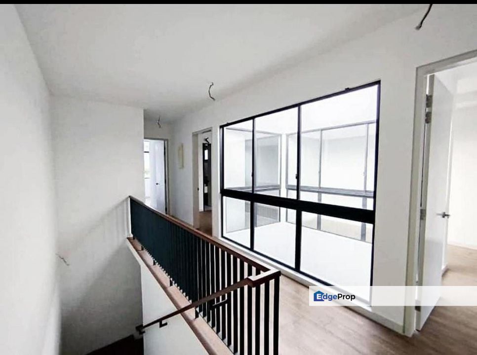 Sunway Emerald Residence @ End Lot  Double Storey Link House For Rent, Johor, 