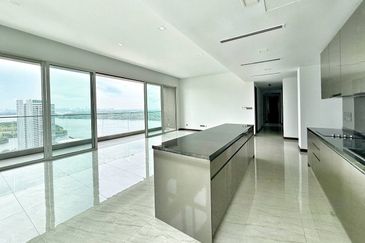 Puteri Cove Residences