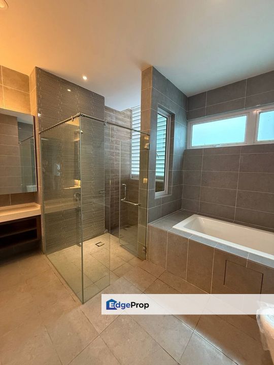  Twin Galaxy, Jb Town @ Rare Penthouse (G) with Private Garden  For Sale, Johor, Johor Bahru