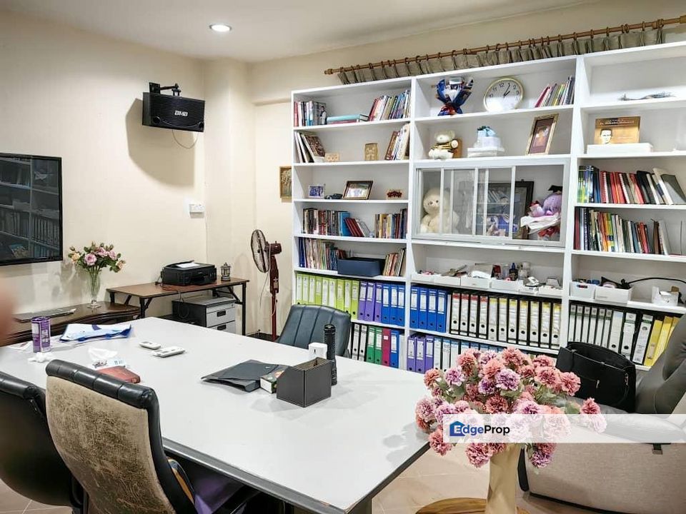 Taman Bertuah @ Bungalow House For Sale, Johor, Ulu Tiram