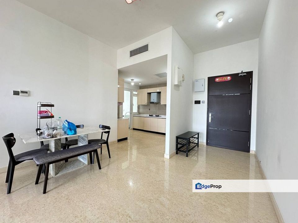 Tritower Residence / 2Bed 2Bath / Fully Renovated For Sale, Johor, Johor Bahru