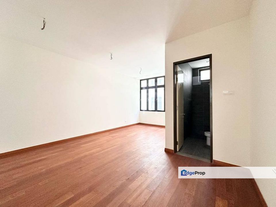 Nusa Sentral Winter Pavillion  Three Storey Semi D For Sale, Johor, 