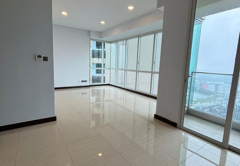 Puteri Cove Residences