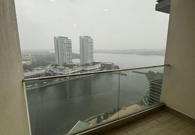 Puteri Cove Residences