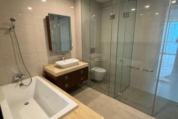 Puteri Cove Residences