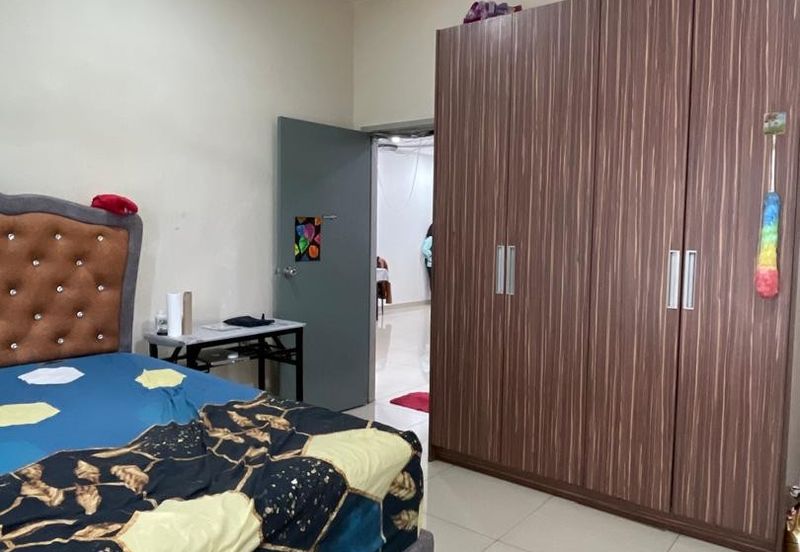 Seasons Luxury Apartments @ Amara Larkin