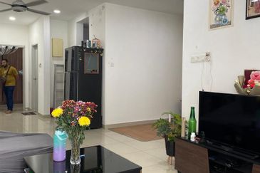 Seasons Luxury Apartments @ Amara Larkin