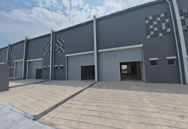 Stellar Park Vervocity Kulai new terrace factory for rent and sale 