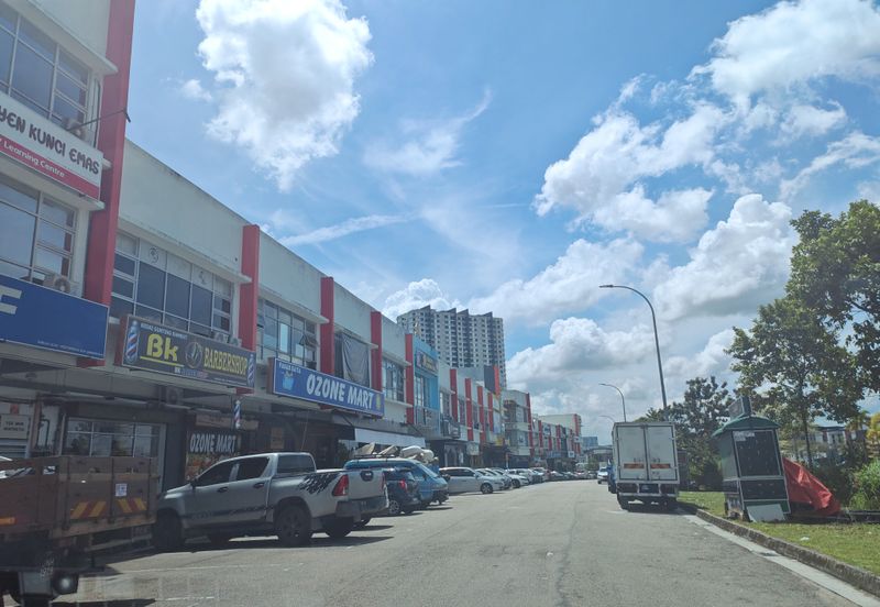 bandar baru uda utama skudai shop for sale , facing road tenanted